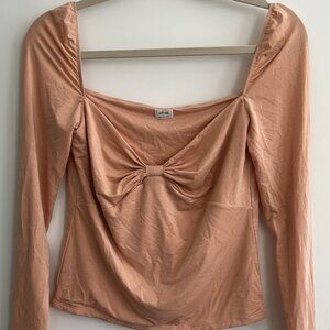 Aritzia Wilfred Sonnet Long Sleeve Shirt Peach, Size L